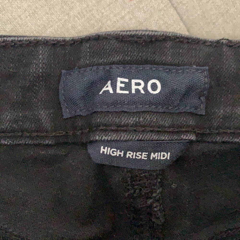 Shorts - Picture 3 of 5